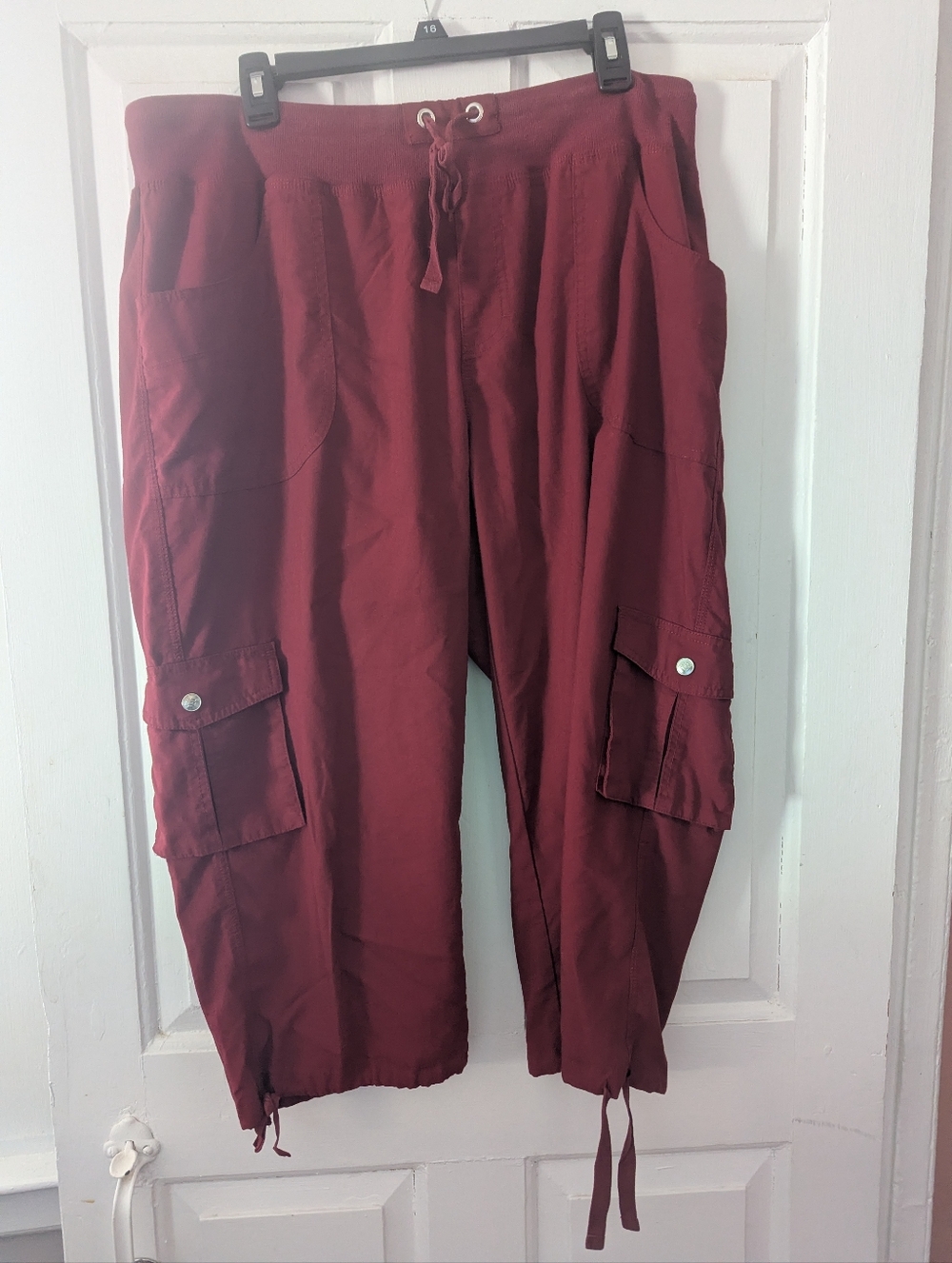 Women’s Capris - Burgundy Cargo Style